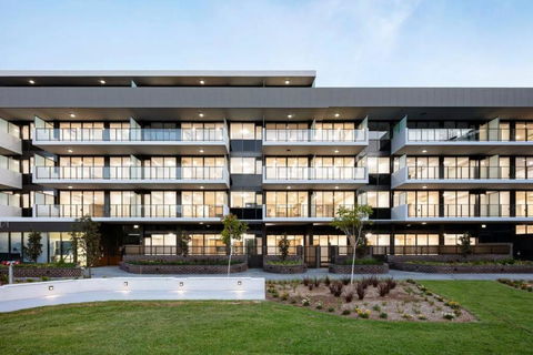 GREEN Skyline View2BR Close To Easter Show - Holiday Sunshine Coast 2