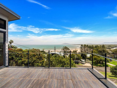 Halcyon Gerroa - Holiday Sunshine Coast 0