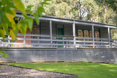 Harberts Lodge Yarra Valley - Holiday Sunshine Coast 0