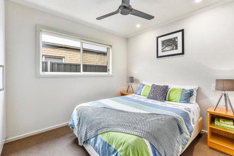 Hart Street Apartments - Holiday Sunshine Coast 1
