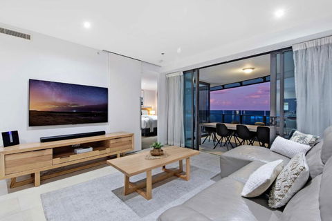 GUARANTEED OCEAN VIEW - Level 16 And Up - Soul Surfers Paradise - Self Contained &Privately Managed - Holiday Sunshine Coast 3