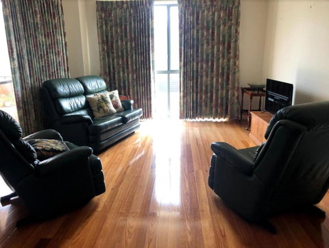 Ground Level 2BR 2BA Apartment W Courtyard - Holiday Sunshine Coast 0