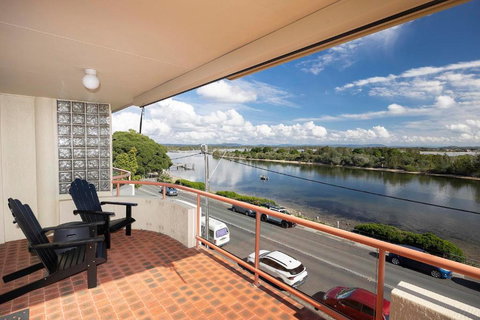 Haven Waters 8 - Holiday Sunshine Coast 2