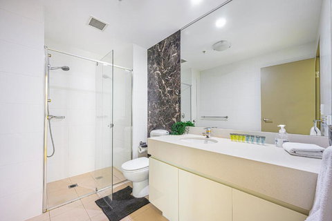 HaymarketDarling HarbourChina Town With PoolGym - Holiday Sunshine Coast 3