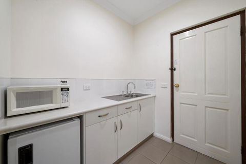 Heritage Motor Inn Corowa - Sunshine Coast Tourism 3