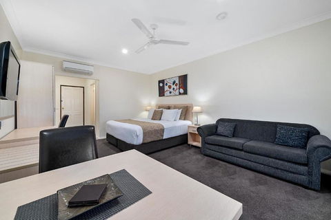 Heritage Motor Inn Corowa - Sunshine Coast Tourism 1