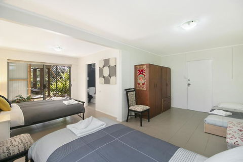 HideAway - Tweed Coast Holidays - Sunshine Coast Tourism 3