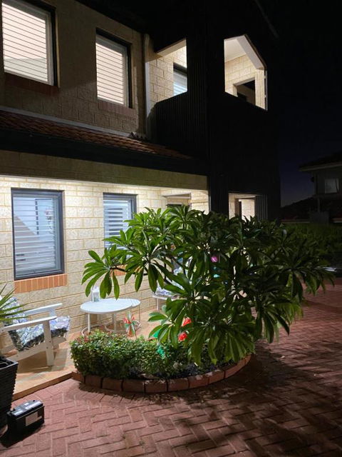 Hillarys Sea-View Panoramic Living - Holiday Sunshine Coast 2