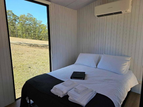 Hillside Cottage By Tiny Away - Sunshine Coast Tourism 3