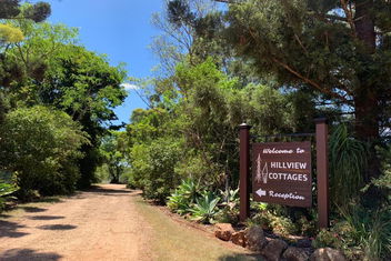 Hillview Cottages with Sunshine Coast Tourism