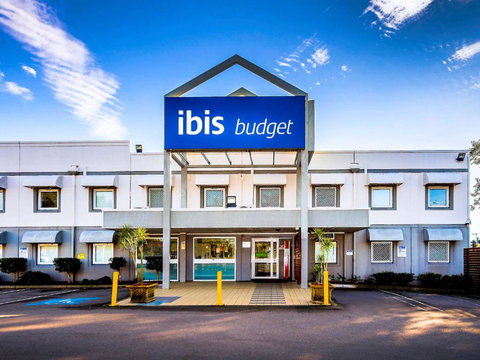 Ibis Budget - Newcastle - Holiday Sunshine Coast 0