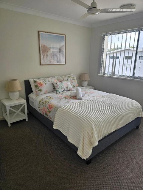 Homely & Welcoming In Mango Hill - Sunshine Coast Tourism 1