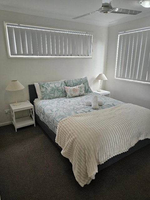 Homely & Welcoming In Mango Hill - Sunshine Coast Tourism 0