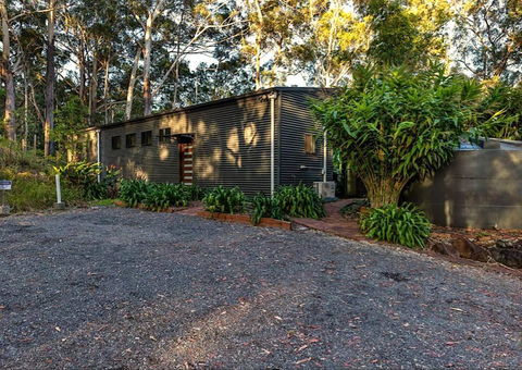 Hunchy Escape - Sunshine Coast Tourism 2