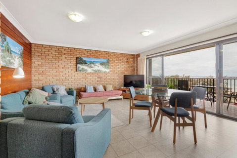 Illawong Apartments - Sunshine Coast Tourism 1