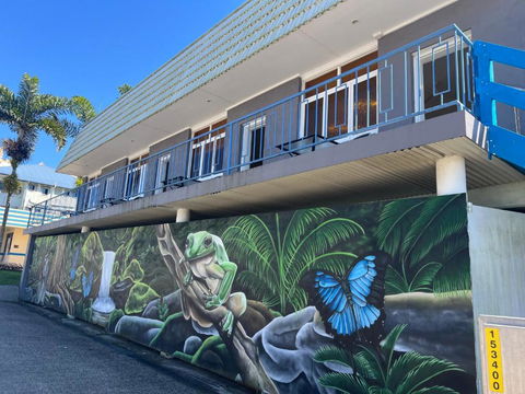 Innisfail Riverfront Motel - Sunshine Coast Tourism 0