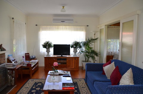 Admurraya House Bed & Breakfast - Holiday Sunshine Coast 1