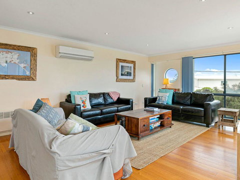 Adnajur - Sunshine Coast Tourism 2