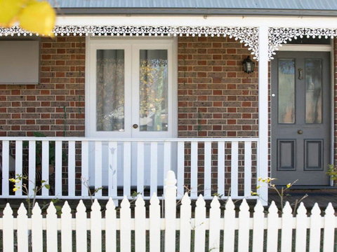Advilla - Stylish, Charming And Central Location - Sunshine Coast Tourism 3