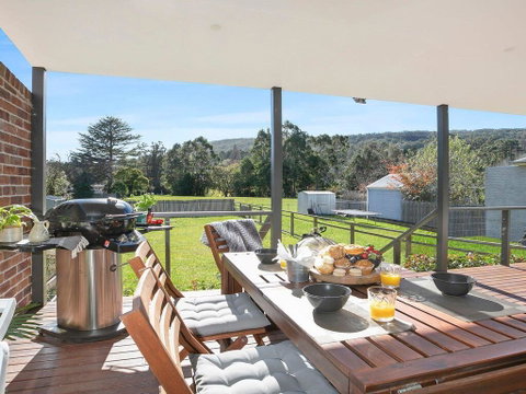 Advilla - Stylish, Charming And Central Location - Sunshine Coast Tourism 0