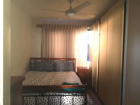 Affordable Apartment Close To City And Beaches - Holiday Sunshine Coast 0