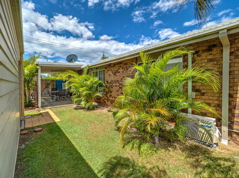 Affordable Holiday Home - Sunshine Coast Tourism 1