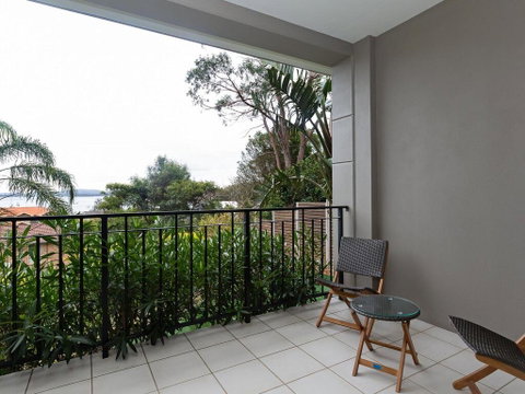 Aislinn' 3/273 Corrie Parade - Air Con, Water Views, BBQ - Sunshine Coast Tourism 2
