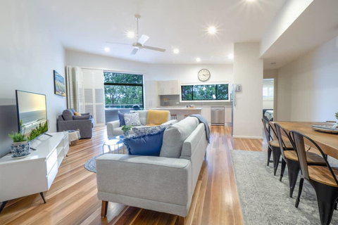 Ait Shona - Happy Place. Apt 10 Haven On The Park - Sunshine Coast Tourism 0