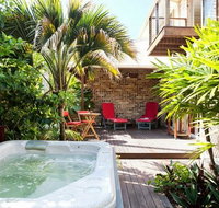 Akai Hana - Sunshine Coast Tourism