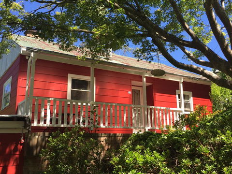 Akarana Cottage - Sunshine Coast Tourism 0