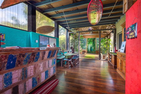 Albany Bali Style Accommodation - Sunshine Coast Tourism 2