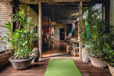 Albany Bali Style Accommodation - Sunshine Coast Tourism 1