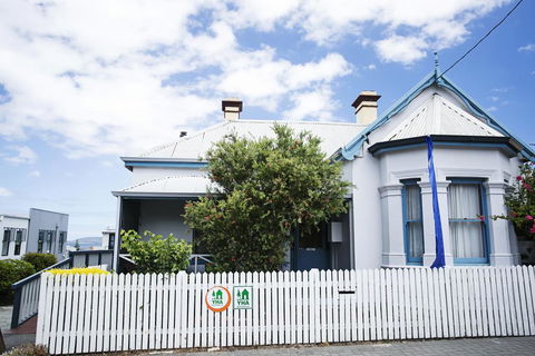Albany Bayview Lodge YHA - Sunshine Coast Tourism 2
