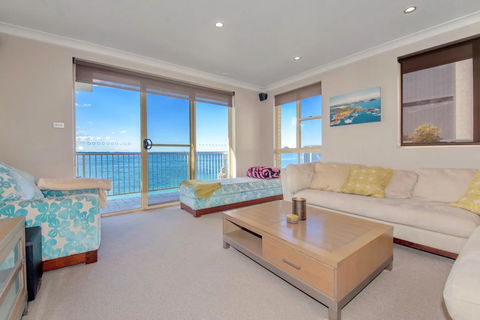 Alcheringa Unit 3 & 4, 32 Sandy Point Road - Sunshine Coast Tourism 0