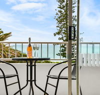 Alex Beach Apt Bilgola4 - Holiday Sunshine Coast