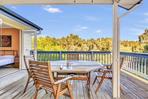 All Decked Out - Sunshine Coast Tourism 0