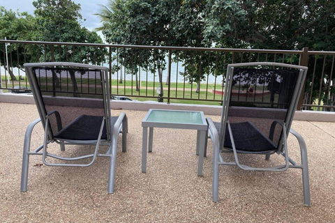 All In 500 Aud Weekly Beachfront The STRAND Studio Apartment - Holiday Sunshine Coast 0