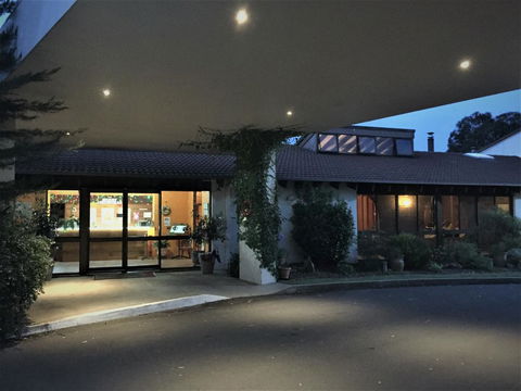 All Seasons Motel Armidale - Sunshine Coast Tourism 0