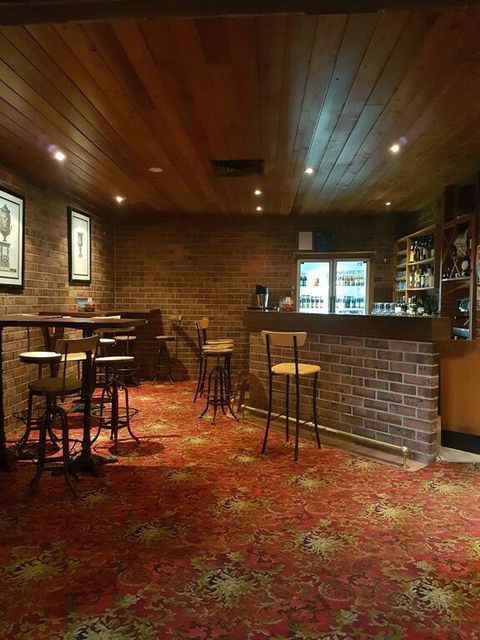 All Seasons Motel Armidale - Sunshine Coast Tourism 2
