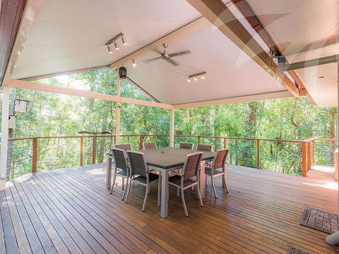 Allawah - Holiday Sunshine Coast 0