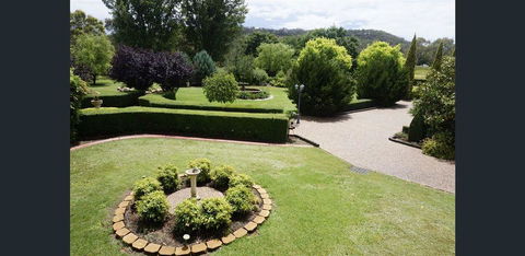 Allora Lodge Bed And Breakfast - Sunshine Coast Tourism 1