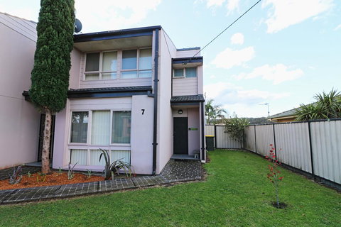 Alloway - Sunshine Coast Tourism 2