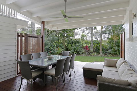 Allure - Holiday Sunshine Coast 1