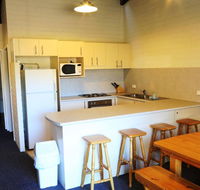 Alpha 8 - Holiday Sunshine Coast