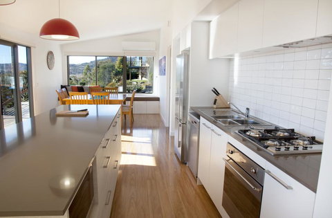 Alpine Freedom - Holiday Sunshine Coast 3