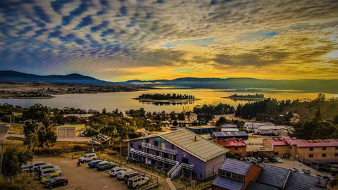 Alpine Resort Motel - Holiday Sunshine Coast 0