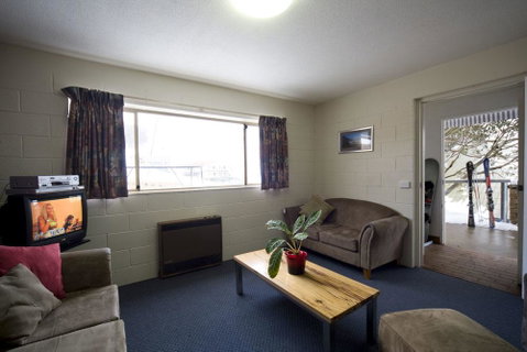 Alpine View Apartments - Sunshine Coast Tourism 3