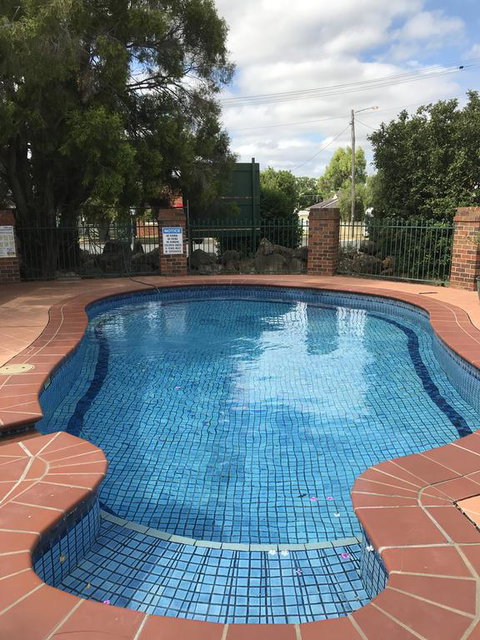 Alyn Motel - Sunshine Coast Tourism 1