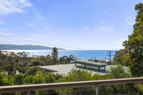 Amaroo - Holiday Sunshine Coast 1