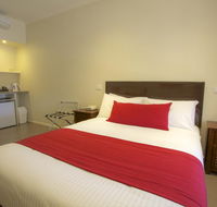 Amaroo Motel - Holiday Sunshine Coast